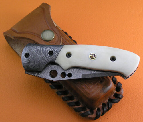 Liner Lock Damascus Folding Knife Custom Handmade Damascus Steel Hunting Knife Damascus Folding Liner Lock Knife With Camel Bone Handle Leather Sheaths 1370 - Image 6