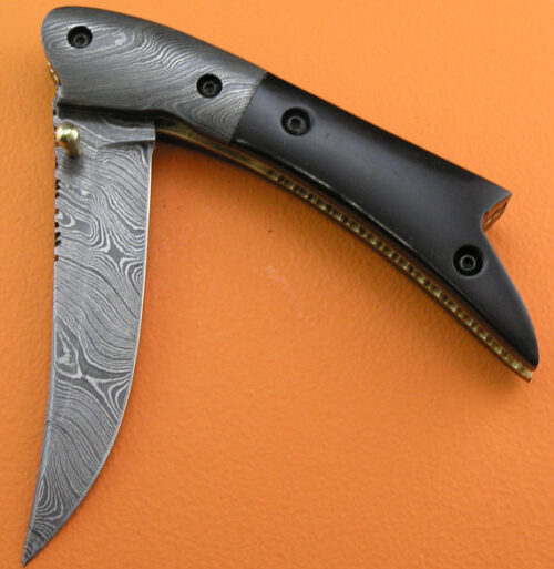 Liner Lock Damascus Folding Knife Custom Handmade Damascus Steel Hunting Knife Damascus Folding Liner Lock Knife With Buffalo Horn Handle Leather Sheaths 1371 - Image 3