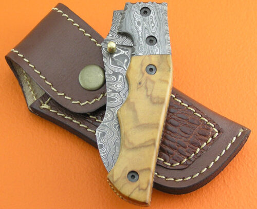 Liner Lock Damascus Folding Knife Custom Handmade Damascus Steel Hunting Knife Damascus Folding Liner Lock Knife With Olive Wood Handle Leather Sheaths 1375 - Image 6