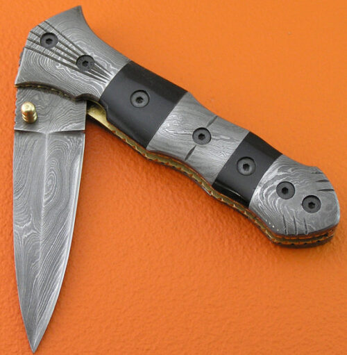 Liner Lock Damascus Folding Knife Custom Handmade Damascus Steel Hunting Knife Best Damascus Folding Knife With Buffalo Horn Handle Leather Sheaths 1399 - Image 3