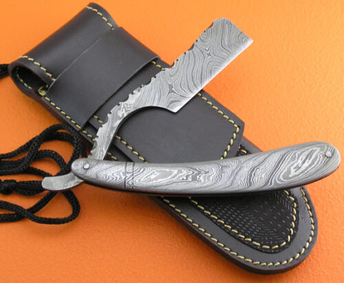 Full Damascus Folding Razor