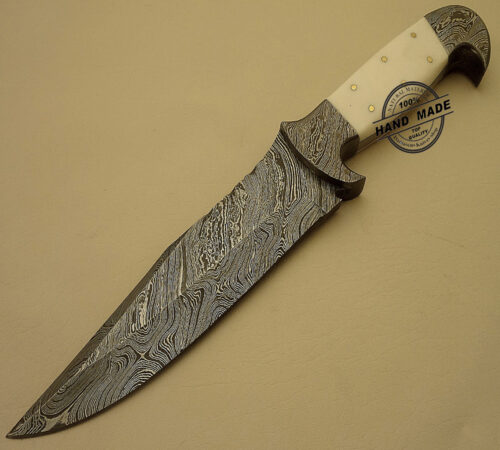 Amazing Damascus Bowie Knife Custom Handmade Damascus Steel Hunting Knife Beautiful Damascus Bowie Knife With White Camel Bone Leather Sheaths 1511