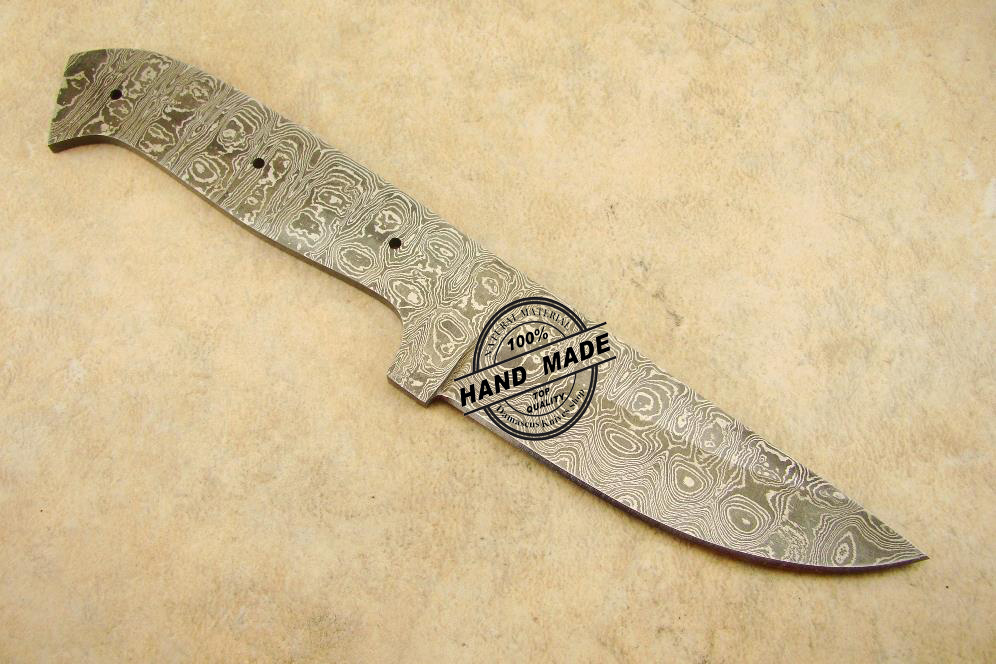 https://www.damascusknivesshop.com/wp-content/uploads/2015/05/blade-4-handle-5-blade-Tactical-Skinner.jpg