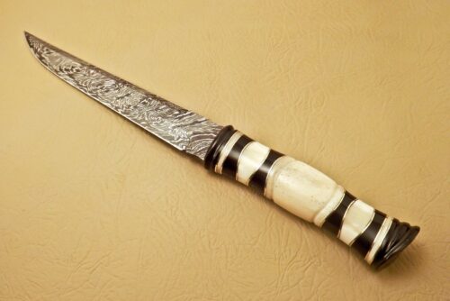 Amazing Damascus Bowie Knife Custom Handmade Damascus Steel Hunting Knife Beautiful Damascus Bowie Knife With Camel Bone & Buffalo Horn Great Handle Leather Sheaths 1543