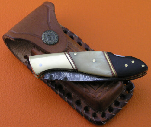 Back Lock Damascus Folding Knife Custom Handmade Damascus Steel Hunting Best Damascus Folding Back Lock Knife With Camel Bone & Horn Handle Leather Sheaths 1921 - Image 6