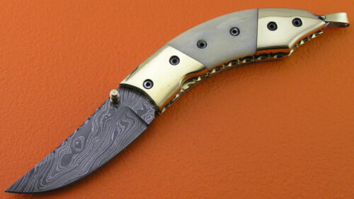 Liner Lock Damascus Folding Knife Custom Handmade Damascus Steel Hunting Knife Best Damascus Folding Knife With Camel Bone Handle Leather Sheaths 1922