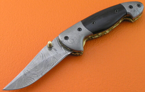Damascus Folding Liner Lock Knife Custom Handmade Damascus Steel Hunting Knife With Buffalo Horn Handle Leather Sheaths 1944