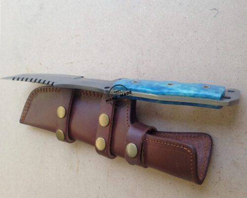 New Damascus Tracker Knife Custom Handmade Damascus Tracker Knife With Colored Bone Handle - Image 5