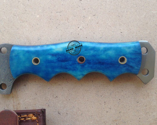 New Damascus Tracker Knife Custom Handmade Damascus Tracker Knife With Colored Bone Handle - Image 8