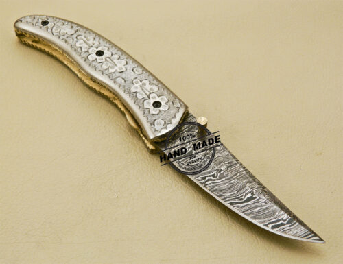 Custom Handmade Engraving Damascus Folding Knife With Leather Sheaths 879 - Image 4