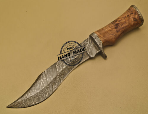 Damascus Bowie Knife Custom Handmade Damascus Steel Hunting Bowie Knife With Cow Handle 910 - Image 3