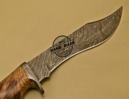 Damascus Bowie Knife Custom Handmade Damascus Steel Hunting Bowie Knife With Cow Handle 910 - Image 5