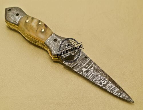 Damascus Folding Knife Custom Handmade Damascus Steel Pocket Knife with Sheep Horn Handle 938 - Image 4