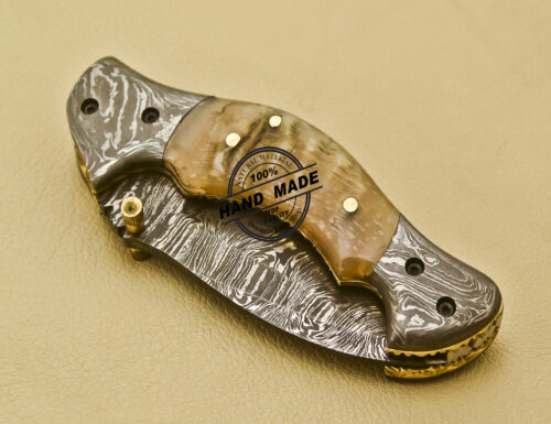 New Damascus Pocket Knife Custom Handmade Damascus Steel Folding Liner Lock Knife with Sheep Horn Handle 940 - Image 9